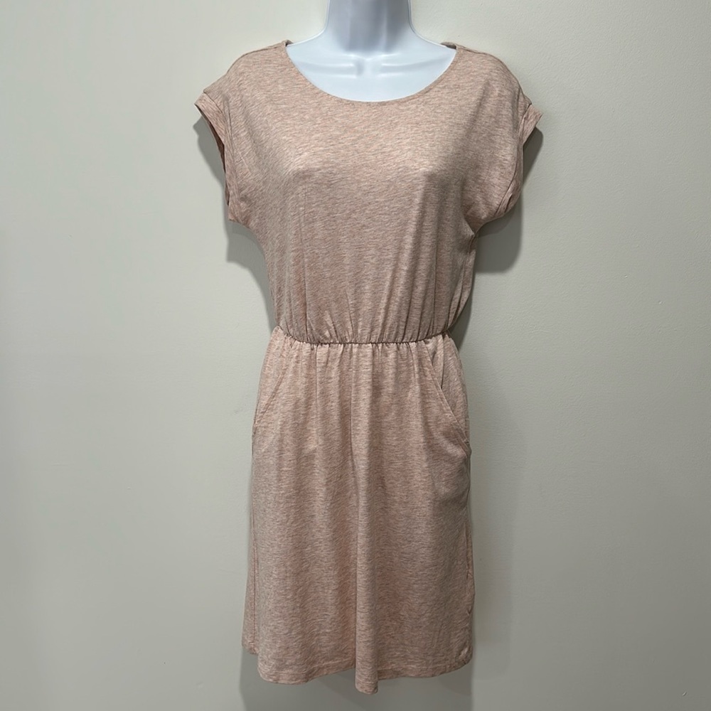 Pink pocket dress